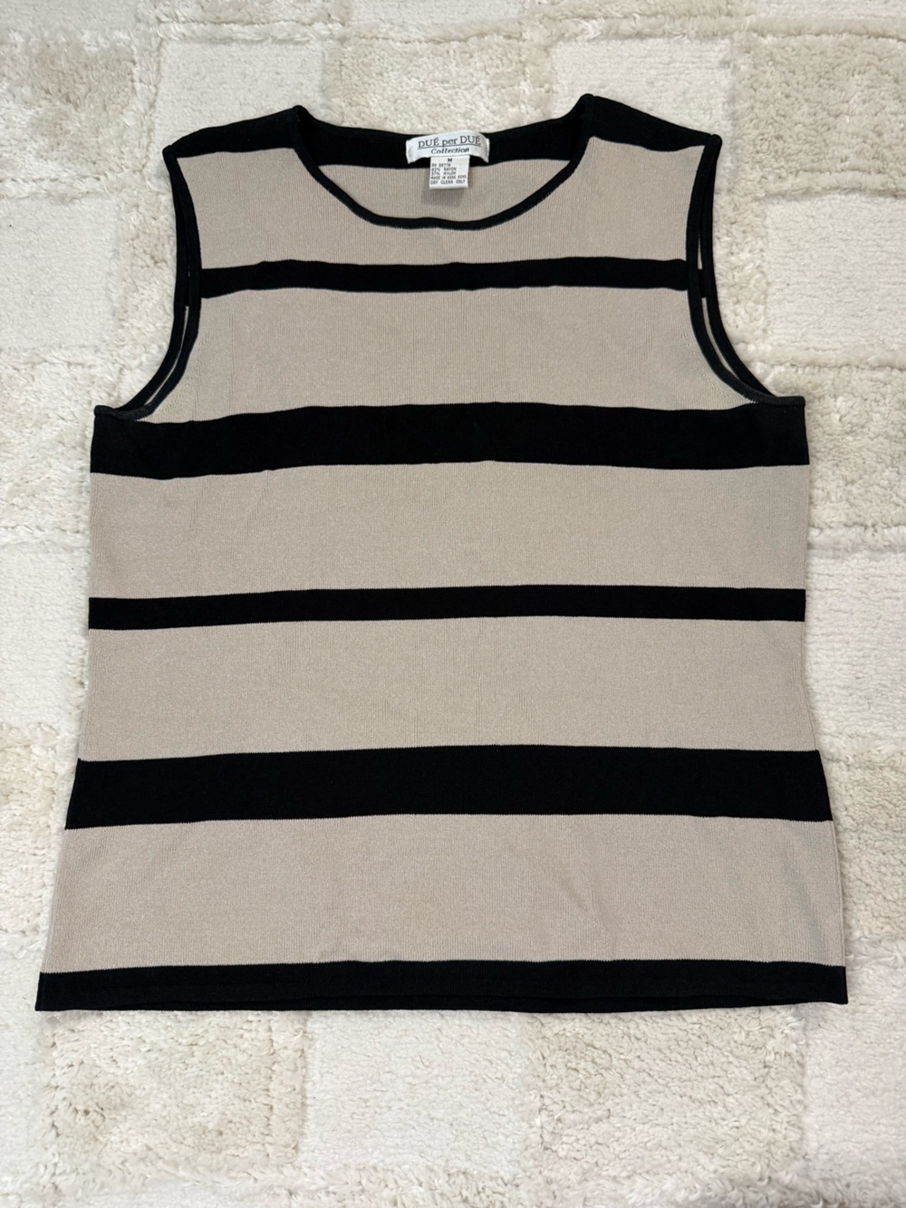 Due per due VTG Black and Beige Striped Knit Top Size M